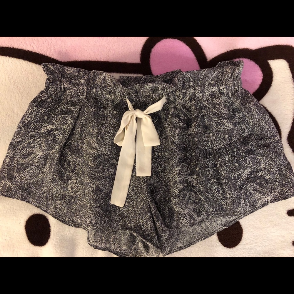 Aritzia Montrouge Shorts